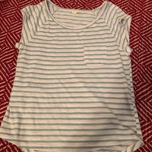Short sleeve stripped shirt